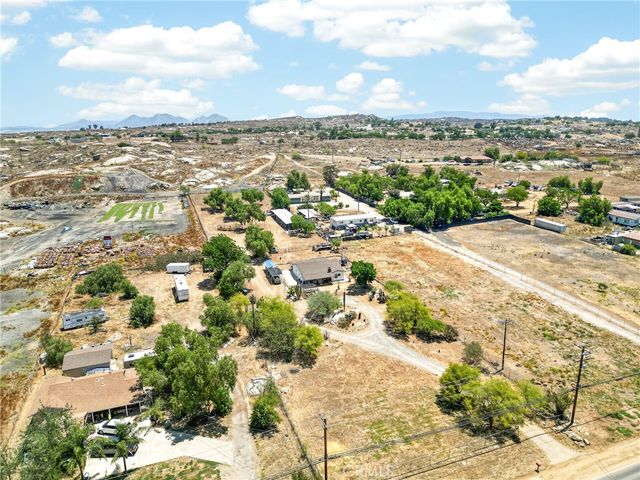 21470 Old Elsinore Road, Perris, CA 92570