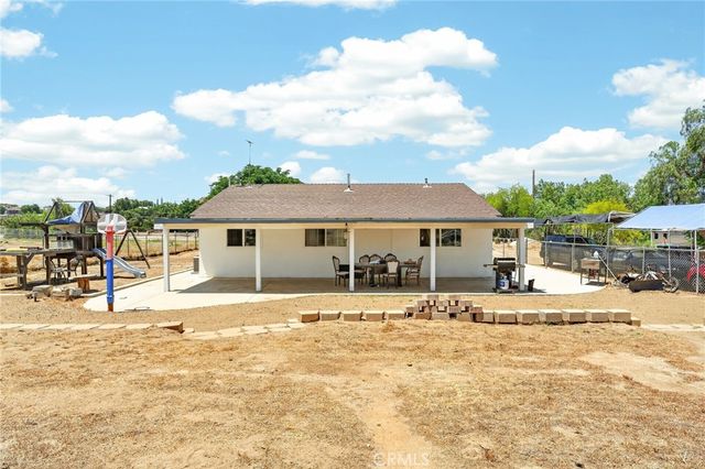 21470 Old Elsinore Road, Perris, CA 92570