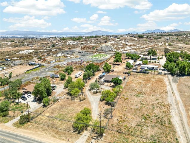21470 Old Elsinore Road, Perris, CA 92570