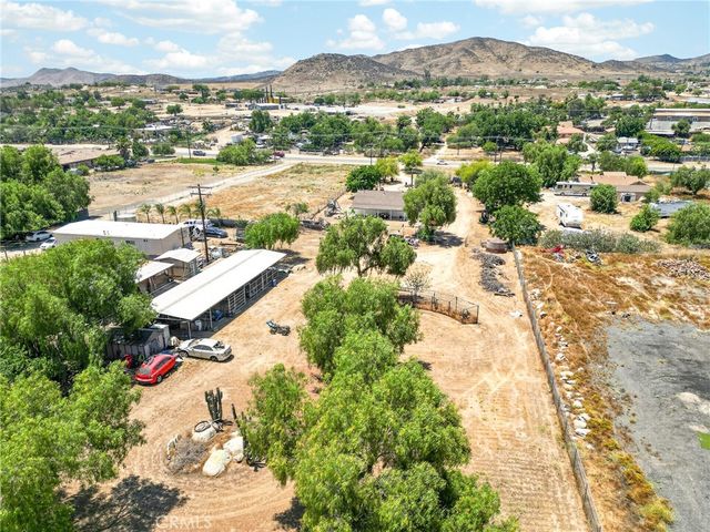 21470 Old Elsinore Road, Perris, CA 92570