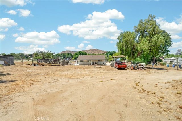 21470 Old Elsinore Road, Perris, CA 92570