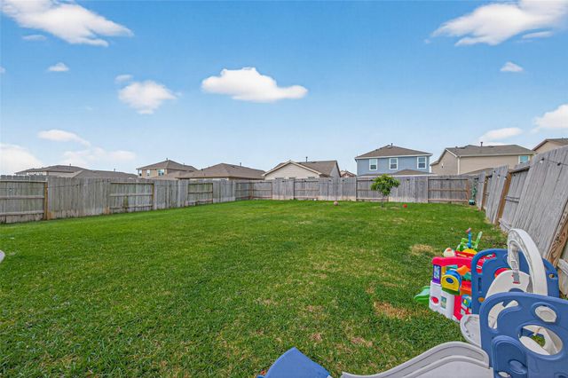 15627 Tawny Stark Drive, Houston, TX 77044