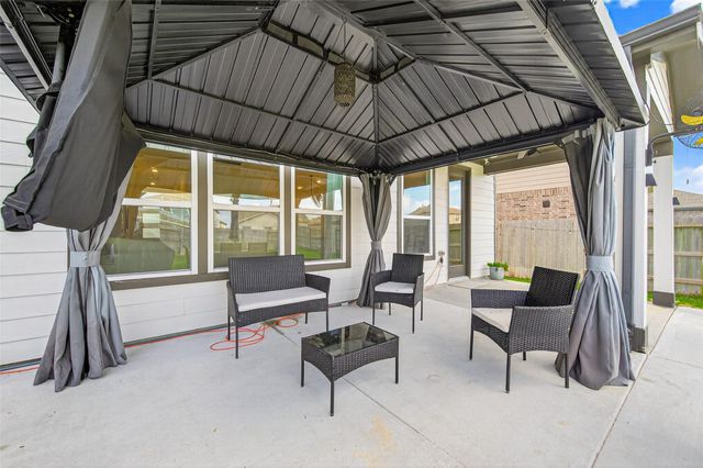 15627 Tawny Stark Drive, Houston, TX 77044
