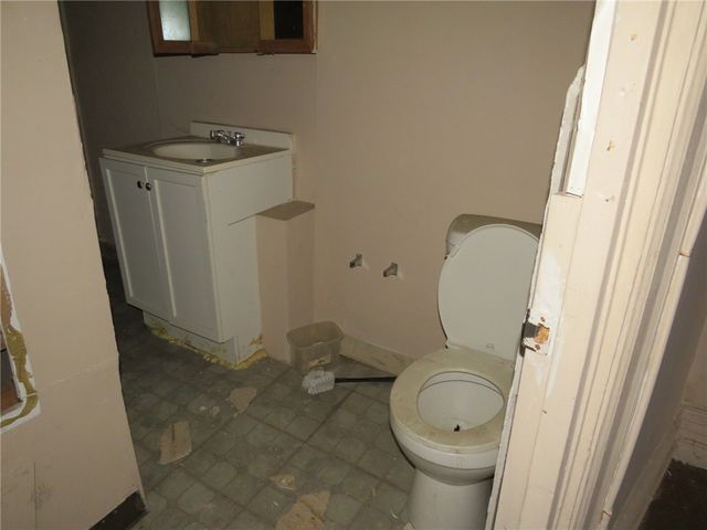 600 Ella St, Wilkinsburg, PA 15221