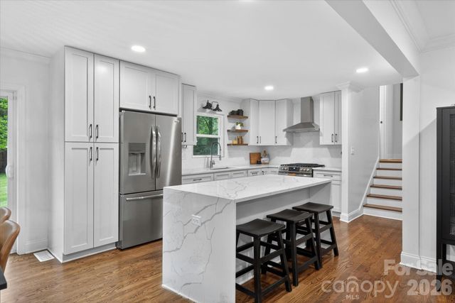 1910 Wensley Drive, Charlotte, NC 28210