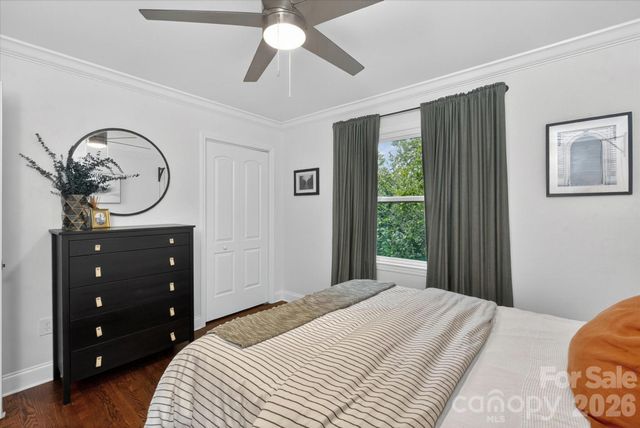 1910 Wensley Drive, Charlotte, NC 28210