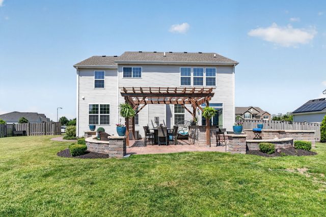 2154 Hartfield Avenue, Yorkville, IL 60560