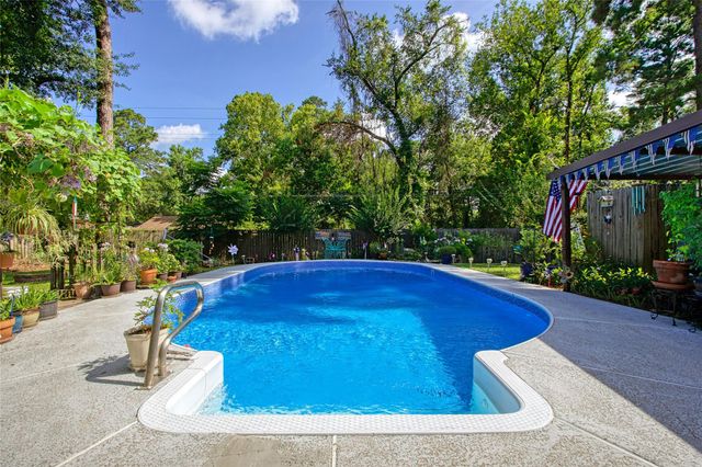 2549 River Ridge, Conroe, TX 77385