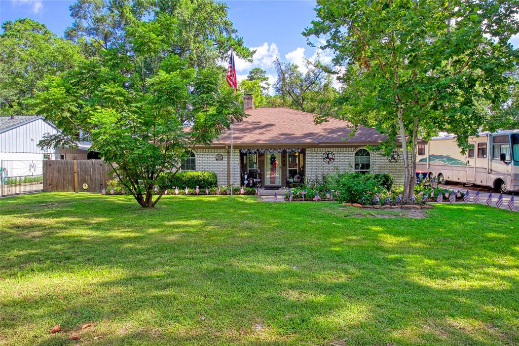 2549 River Ridge, Conroe, TX 77385