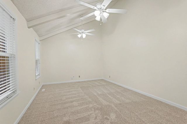 310 Valleyview Ct, Andover, KS 67002