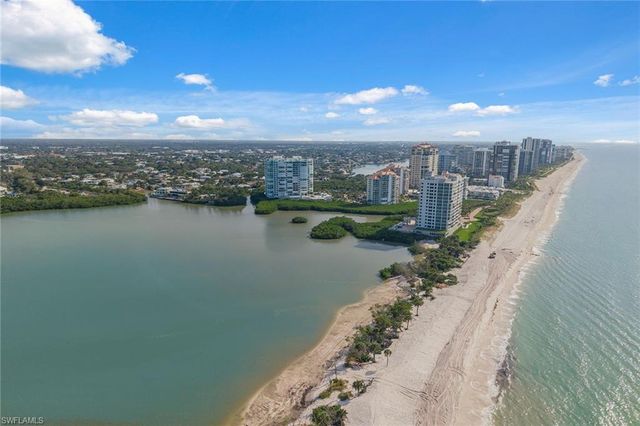 60 Seagate DR # 1606, Naples, FL 34103