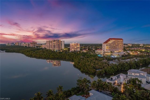 60 Seagate DR # 1606, Naples, FL 34103