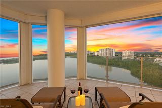 60 Seagate DR # 1606, Naples, FL 34103