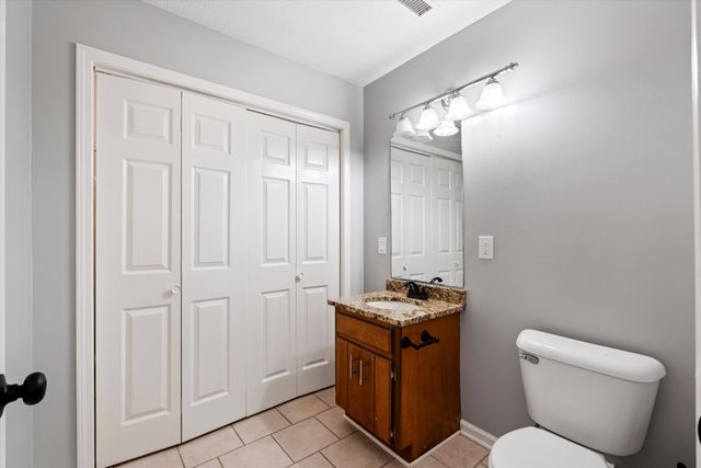 708 Post Oak Dr, Antioch, TN 37013