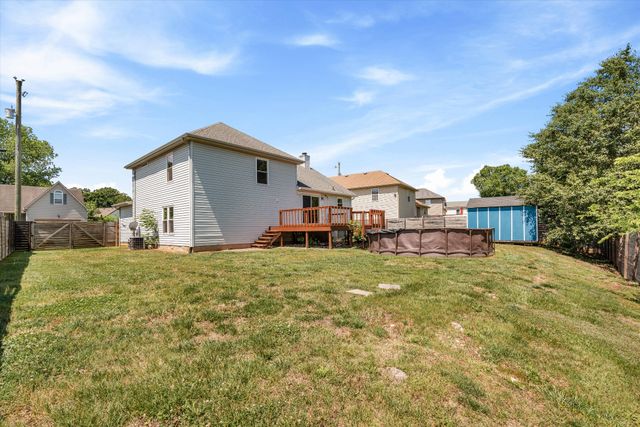 708 Post Oak Dr, Antioch, TN 37013