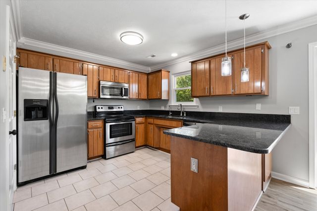 708 Post Oak Dr, Antioch, TN 37013