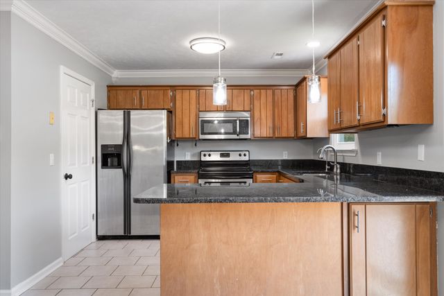 708 Post Oak Dr, Antioch, TN 37013