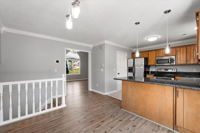 708 Post Oak Dr, Antioch, TN 37013