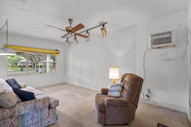 1126 Orange Street, La Marque, TX 77568