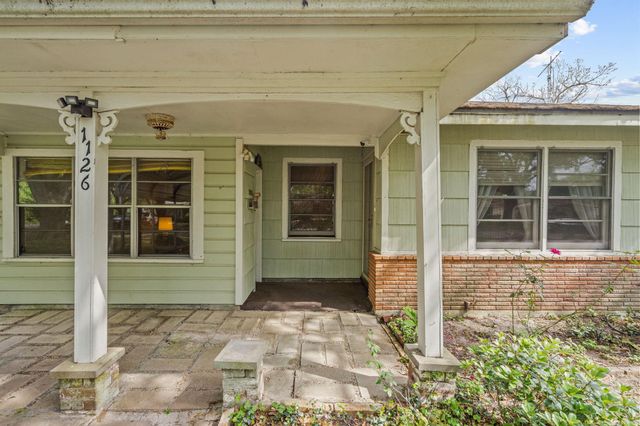 1126 Orange Street, La Marque, TX 77568