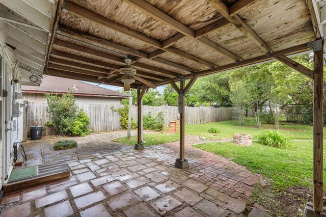 1126 Orange Street, La Marque, TX 77568