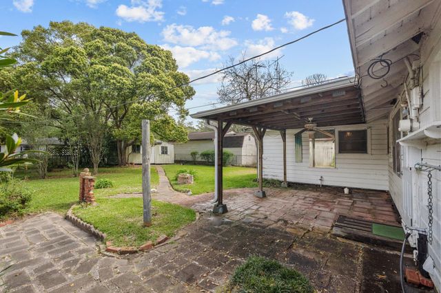 1126 Orange Street, La Marque, TX 77568