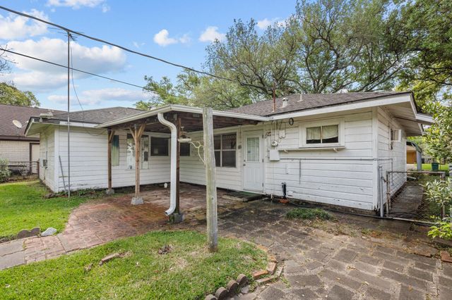 1126 Orange Street, La Marque, TX 77568