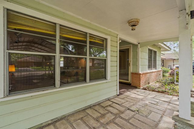 1126 Orange Street, La Marque, TX 77568