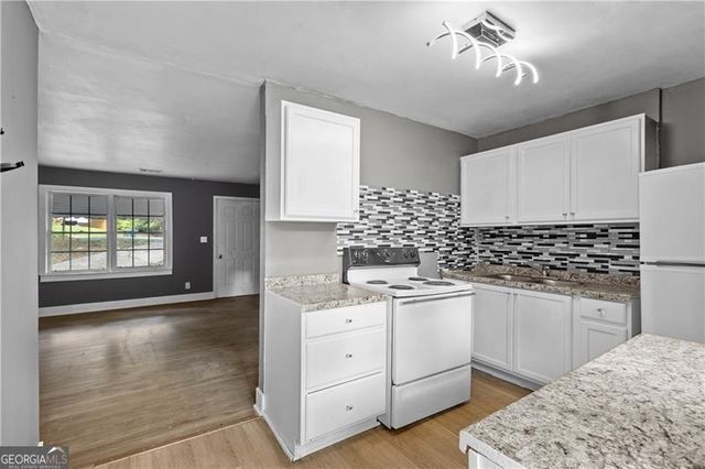 2436 Clarissa Drive NW, Atlanta, GA 30318