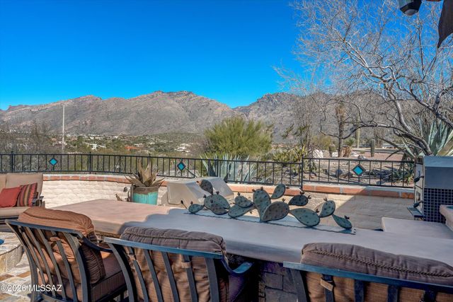 5571 N Fort Yuma Trail, Tucson, AZ 85750