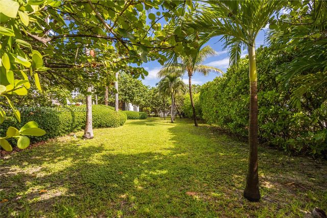 5055 Collins Ave 7A, Miami Beach, FL 33140