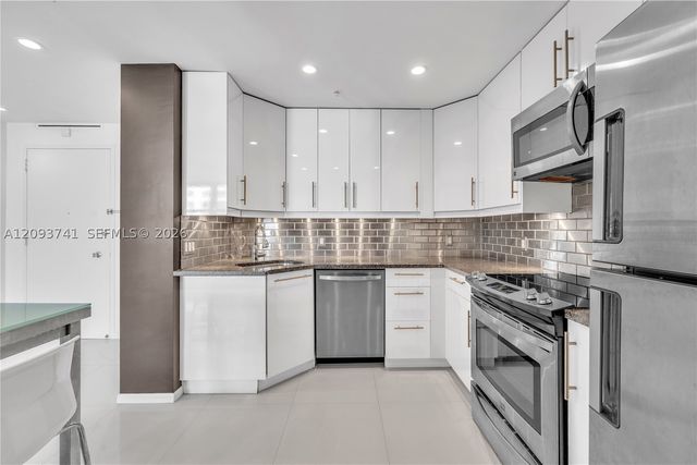 5055 Collins Ave 7A, Miami Beach, FL 33140