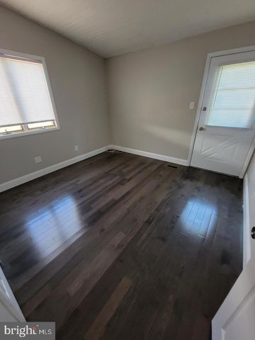 104 UNIVERSITY BLVD, Glassboro, NJ 08028