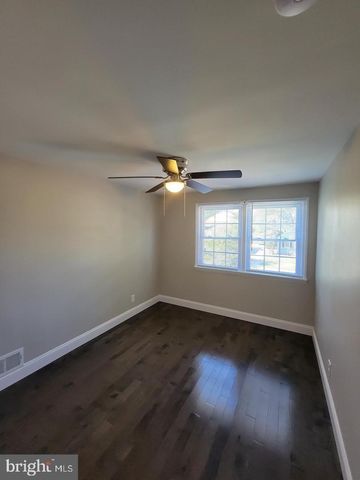 104 UNIVERSITY BLVD, Glassboro, NJ 08028