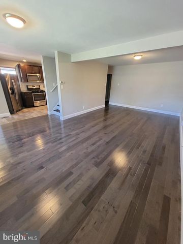 104 UNIVERSITY BLVD, Glassboro, NJ 08028