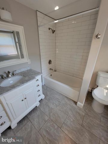 104 UNIVERSITY BLVD, Glassboro, NJ 08028