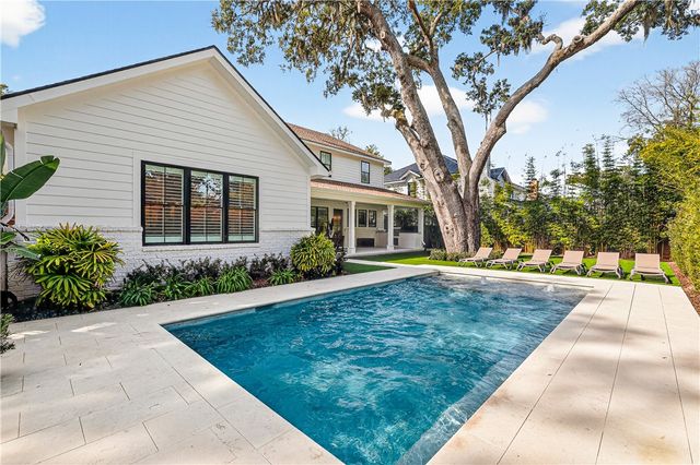 235 Kings Way, St Simons Island, GA 31522