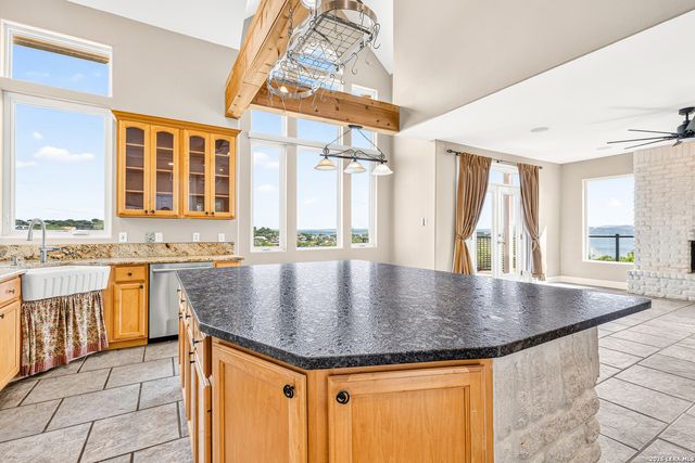 2417 CONNIE DR, Canyon Lake, TX 78133