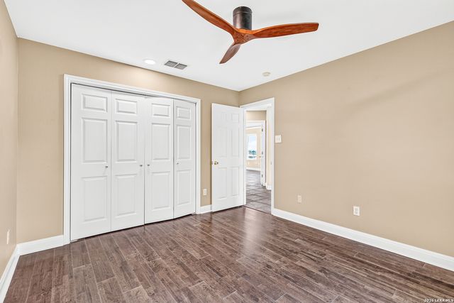 2417 CONNIE DR, Canyon Lake, TX 78133