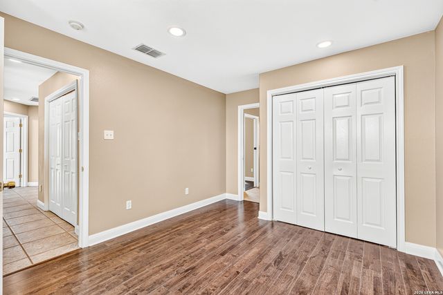 2417 CONNIE DR, Canyon Lake, TX 78133