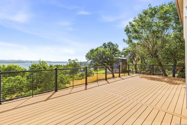 2417 CONNIE DR, Canyon Lake, TX 78133