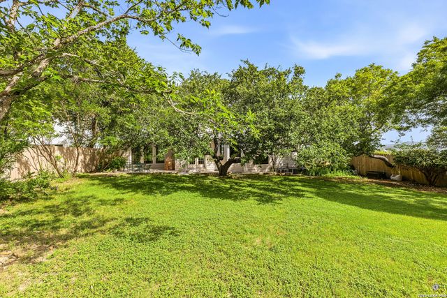 2417 CONNIE DR, Canyon Lake, TX 78133