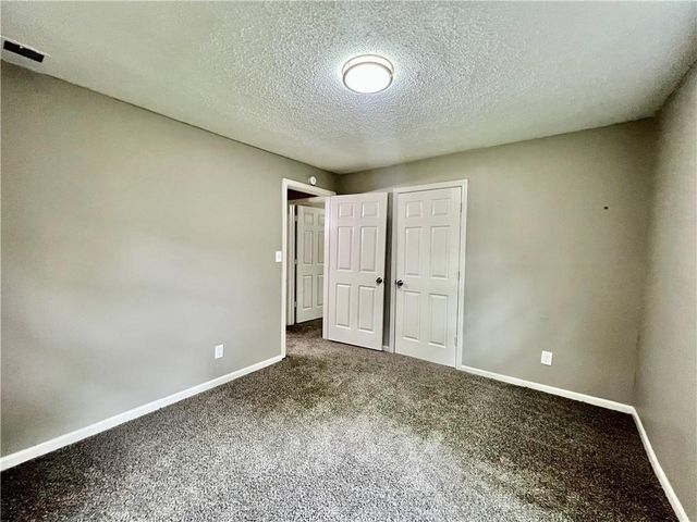 8416 Greenwood Road, Raytown, MO 64138