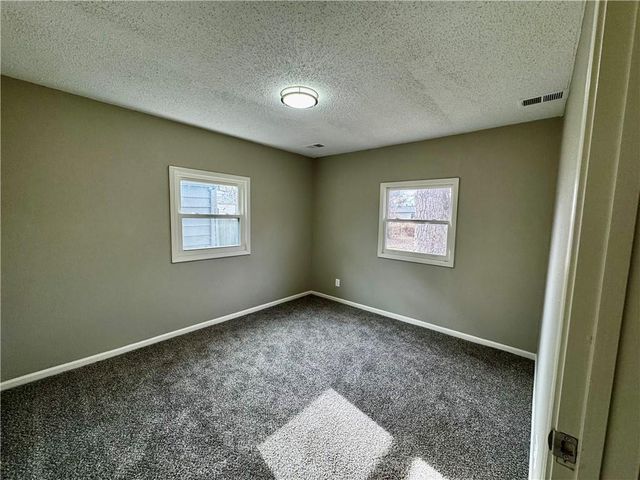 8416 Greenwood Road, Raytown, MO 64138