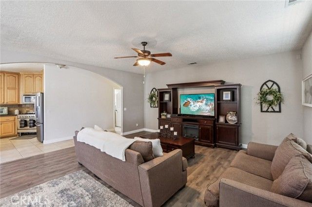 8294 Aster Road, Oak Hills, CA 92344