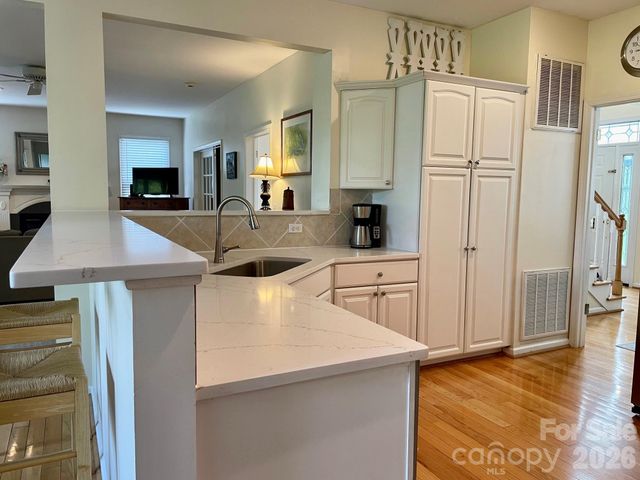 357 Lentz Landing Lane, Nebo, NC 28761