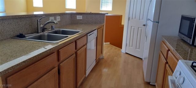 3913 Sweet Pine Street 101, Las Vegas, NV 89108