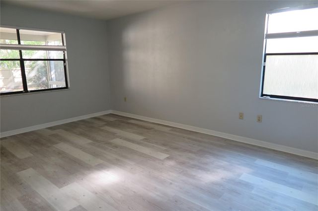 8215 SW 47TH ROAD, Gainesville, FL 32608