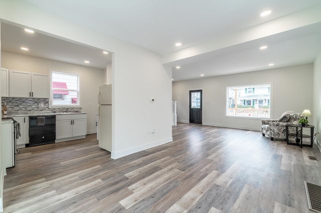 131 E Branning Avenue, Fort Wayne, IN 46806