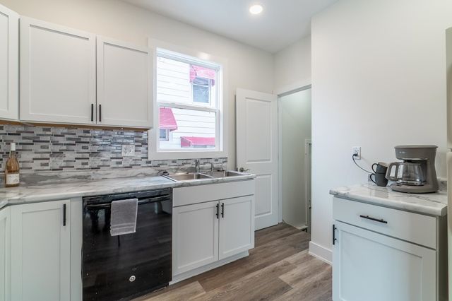 131 E Branning Avenue, Fort Wayne, IN 46806